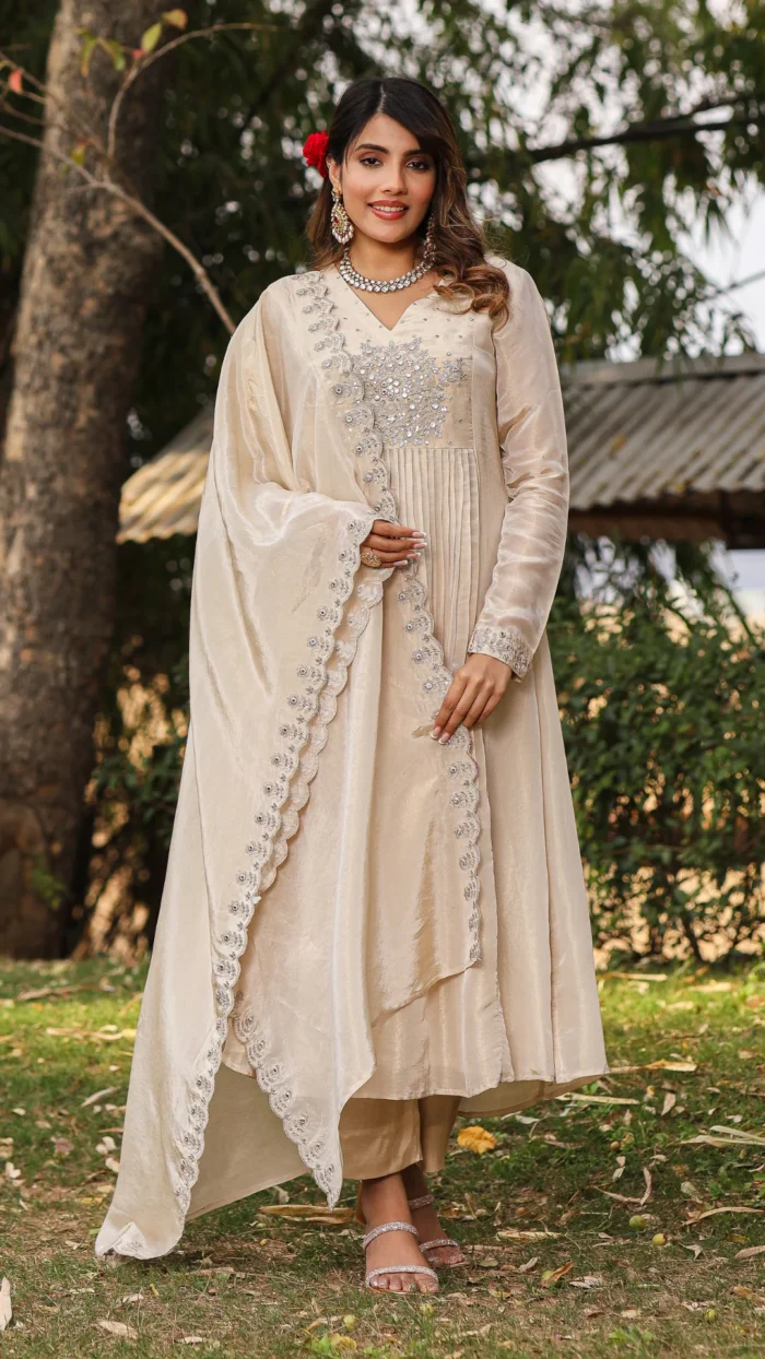Pearl Ivory Kurta Set - Image 3