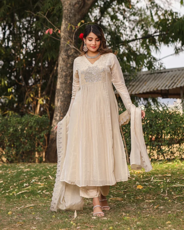 Pearl Ivory Kurta Set - Image 7